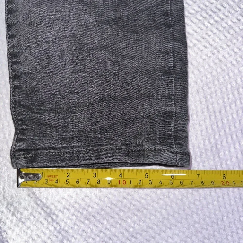 True Religion Rocco Jeans Men's W36 Relaxed Skinny Washed Coal Grey Denim flap